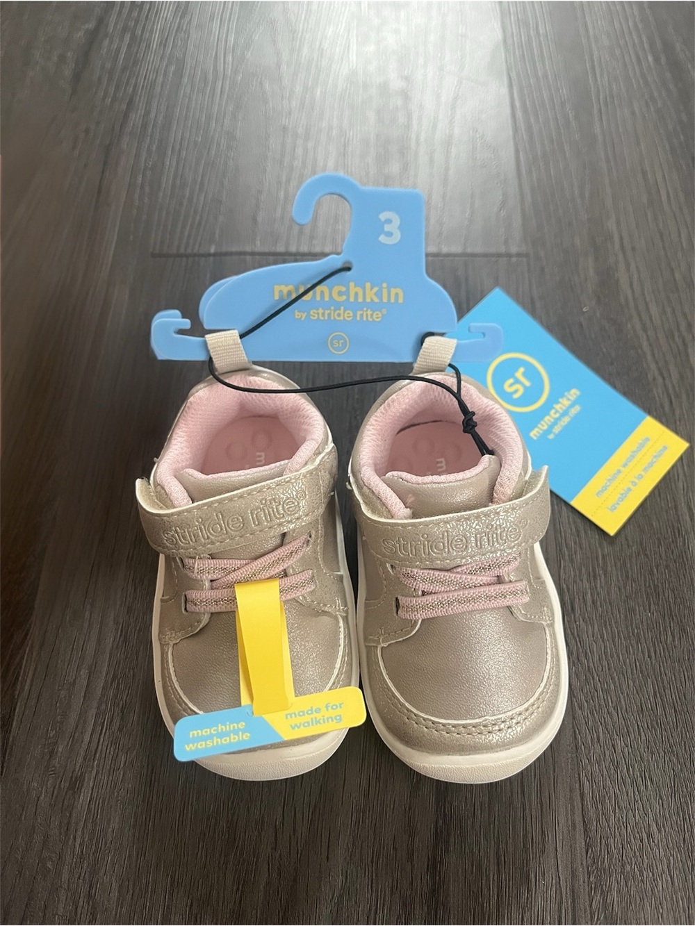 Stride Rite Munchkin Miller - Gold and Pink Toddler Sneakers 3T